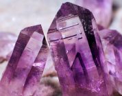 Usage of protection crystals in the prevention of psychic attacks